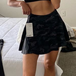 Athleta tennis skirt